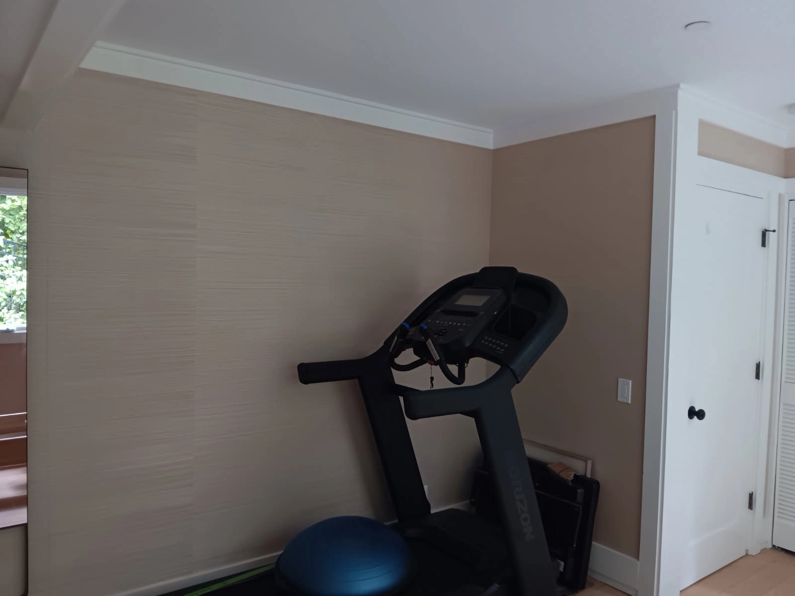 Elite Wallpaper Installers — residential wallpaper installation in a bedroom